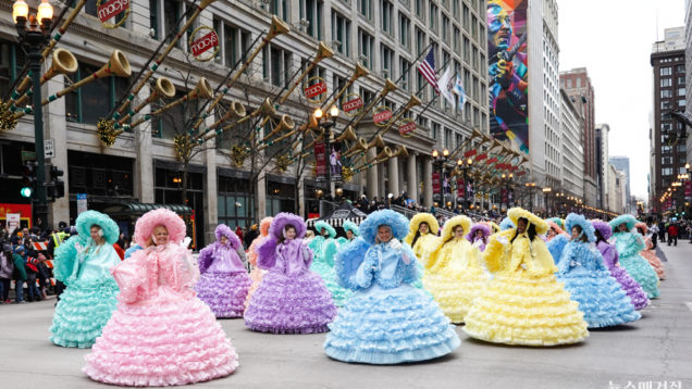 Thanksgiving Parade 07