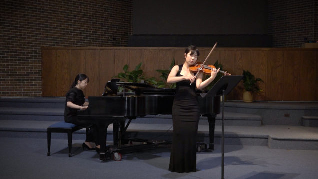 바이올린.00_03_08_11.Still003